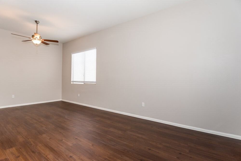 4539 Grand Rock Dr - Photo 3 of 15
