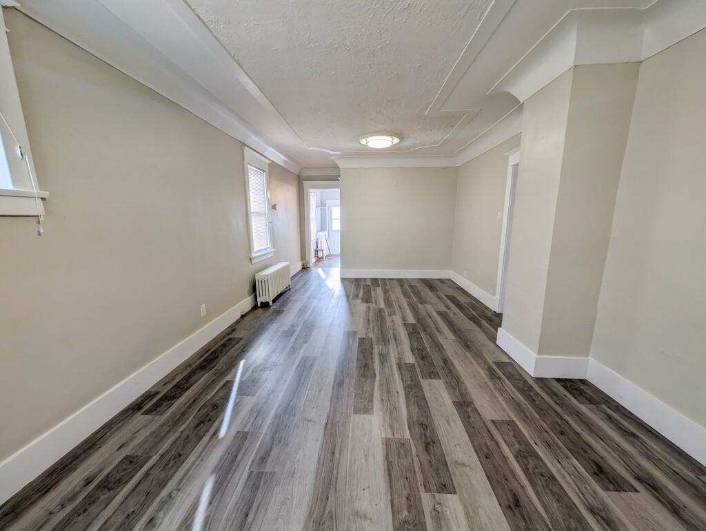 5374 Huron St - Photo 4 of 14