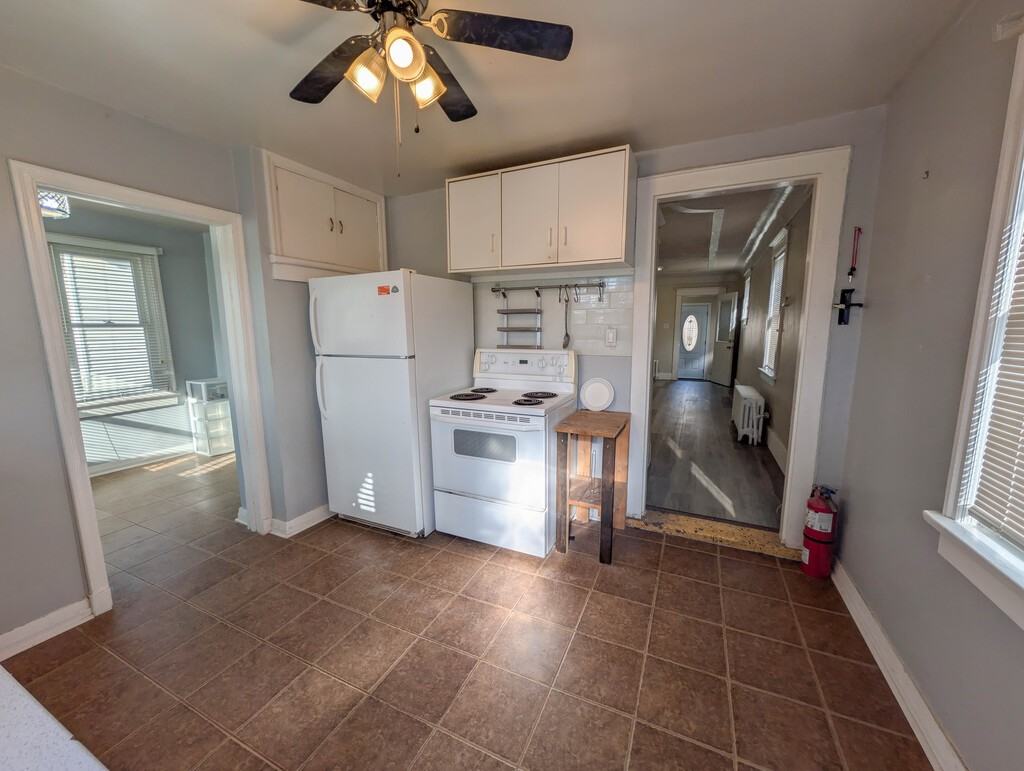 5374 Huron St - Photo 7 of 14