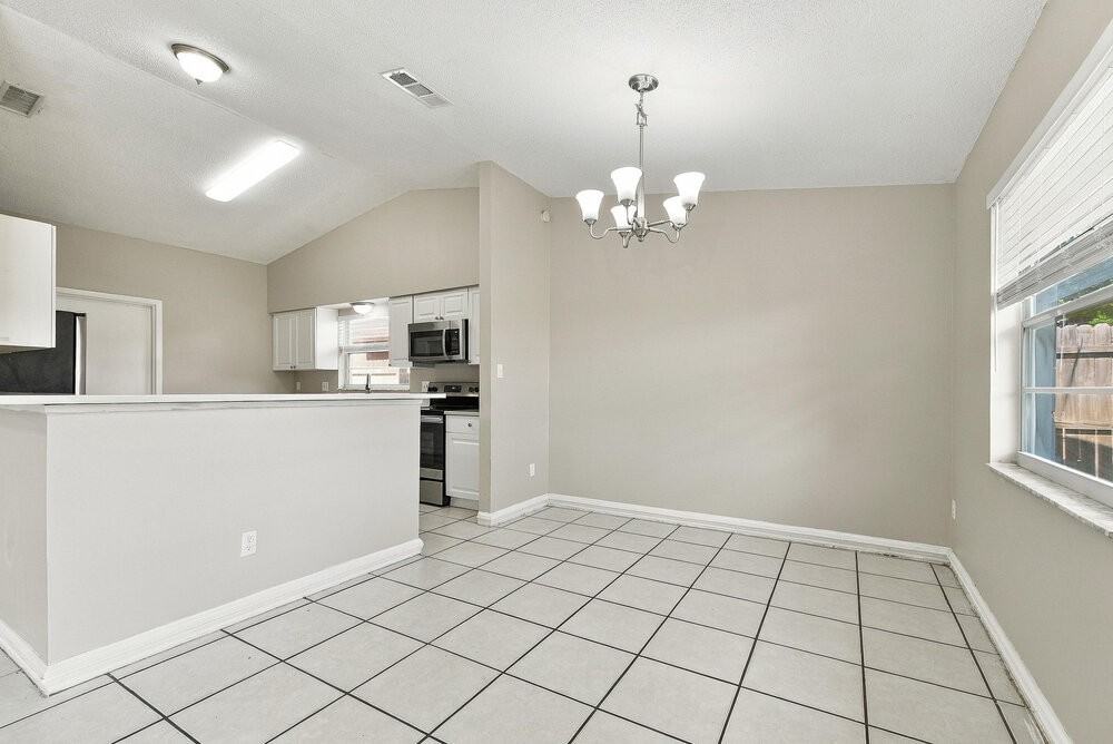 5437 Wauchula Ct - Photo 7 of 16