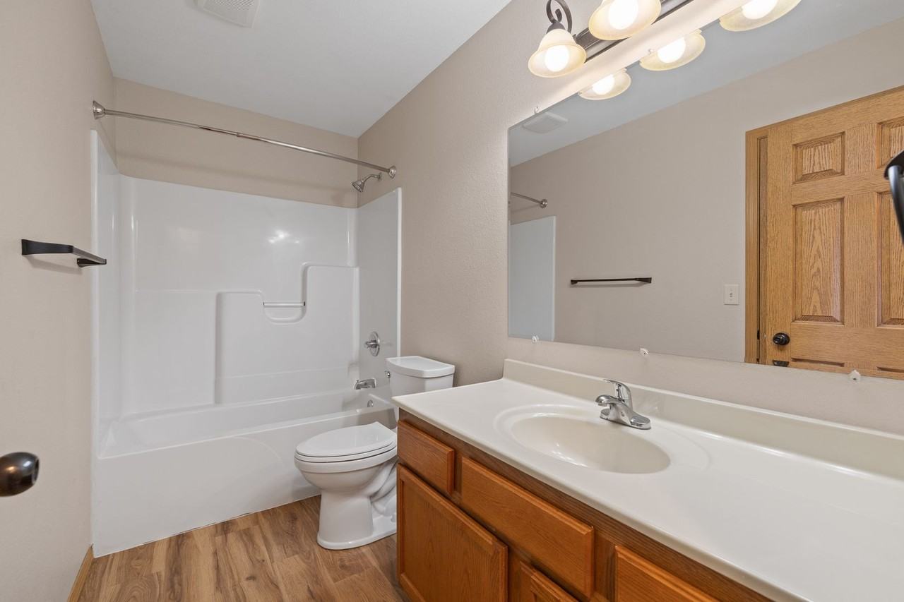 3492 Knuckleduster Rd - Photo 7 of 30