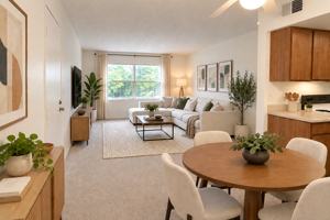 featured image of 7320 Old Clinton Pike #3