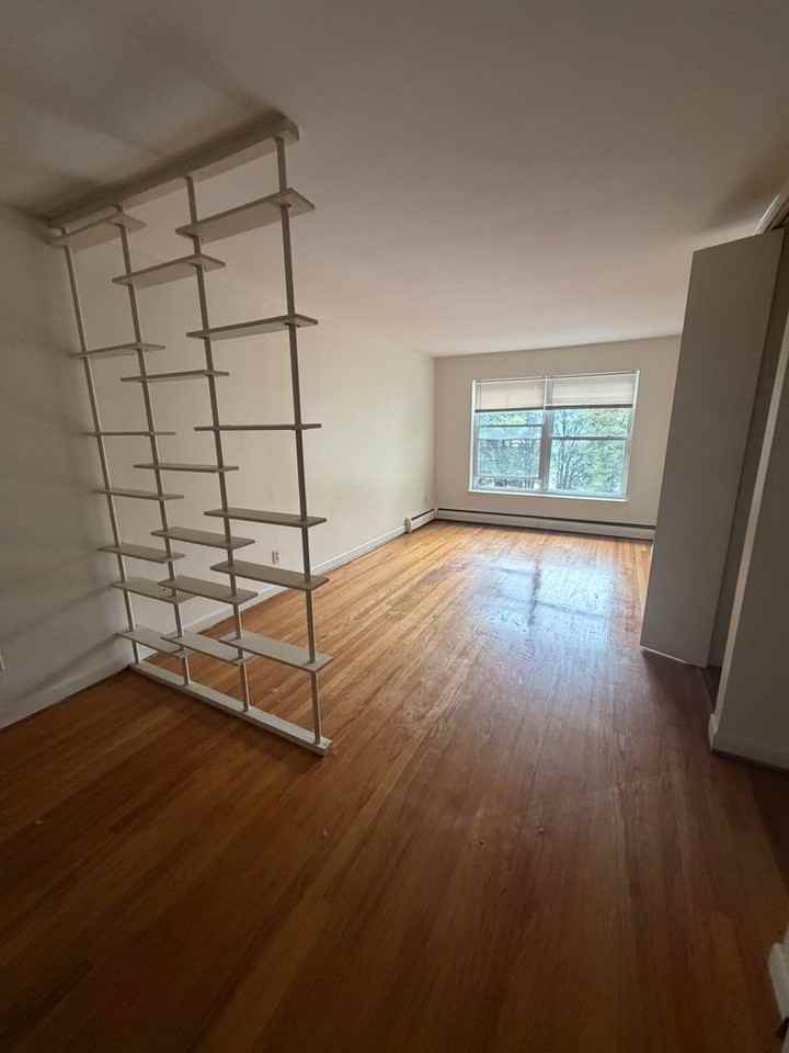 410 Prospect Ave - Photo 2 of 16