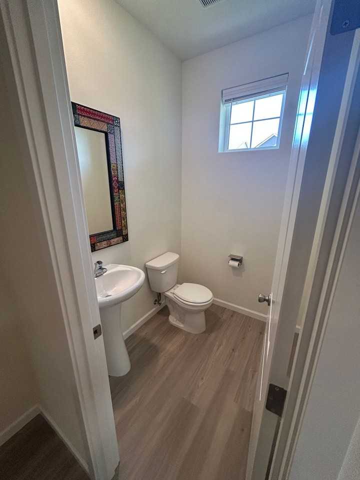2338 Nw Yohn Ranch Dr - Photo 6 of 19