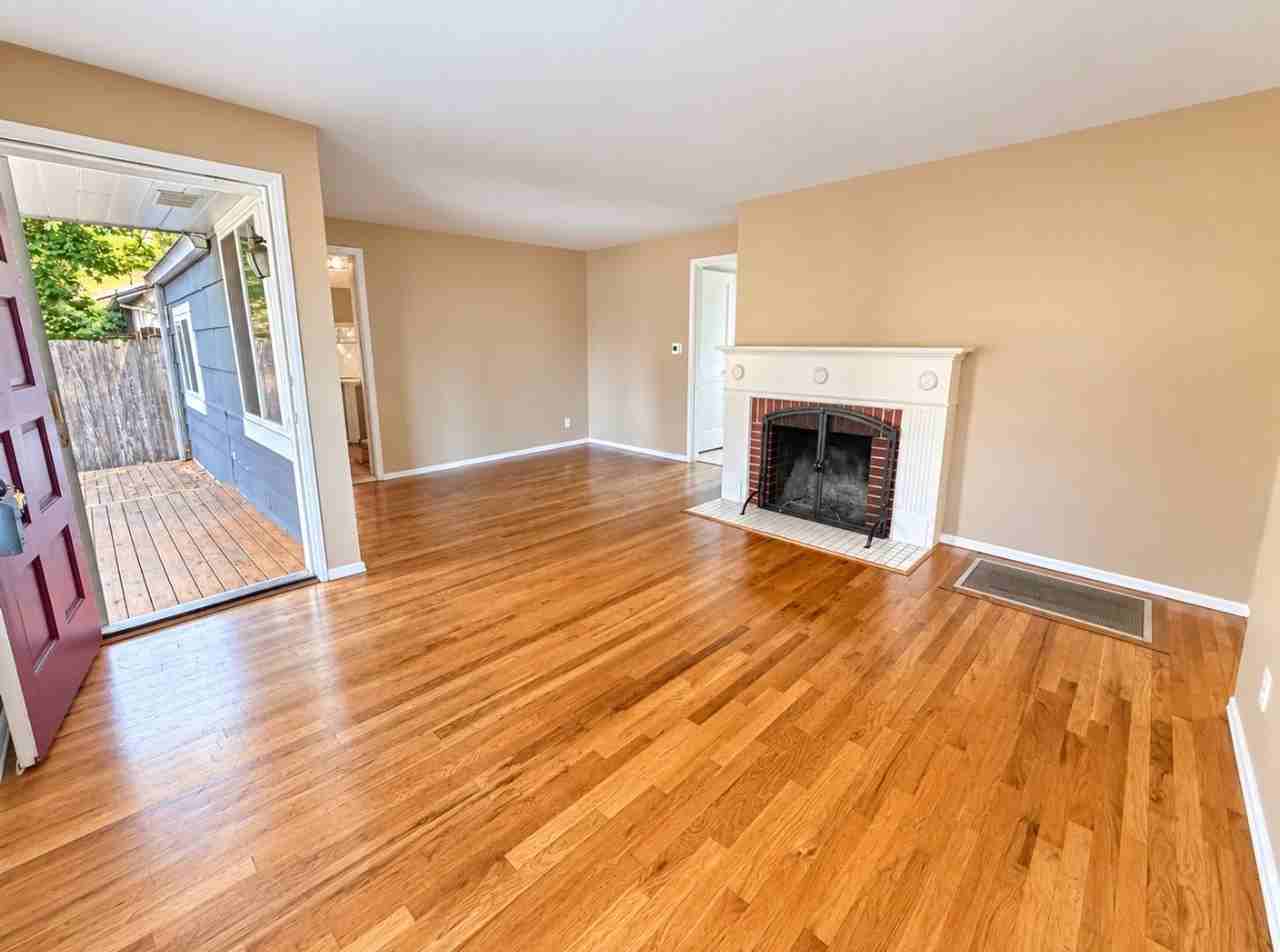 13702 Densmore Ave N - Photo 4 of 13