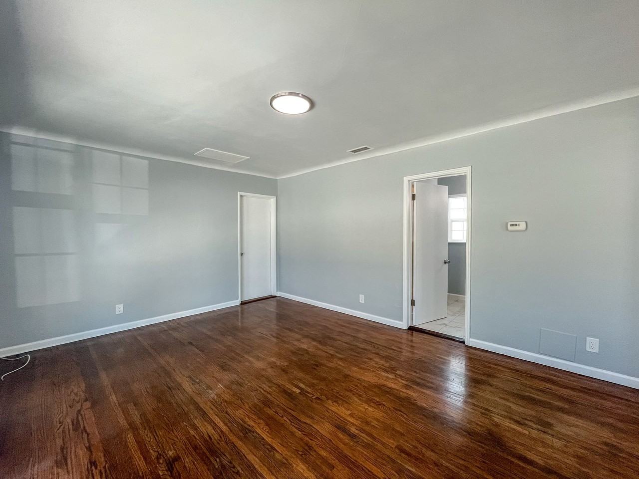 5527 W 118th - Photo 5 of 11