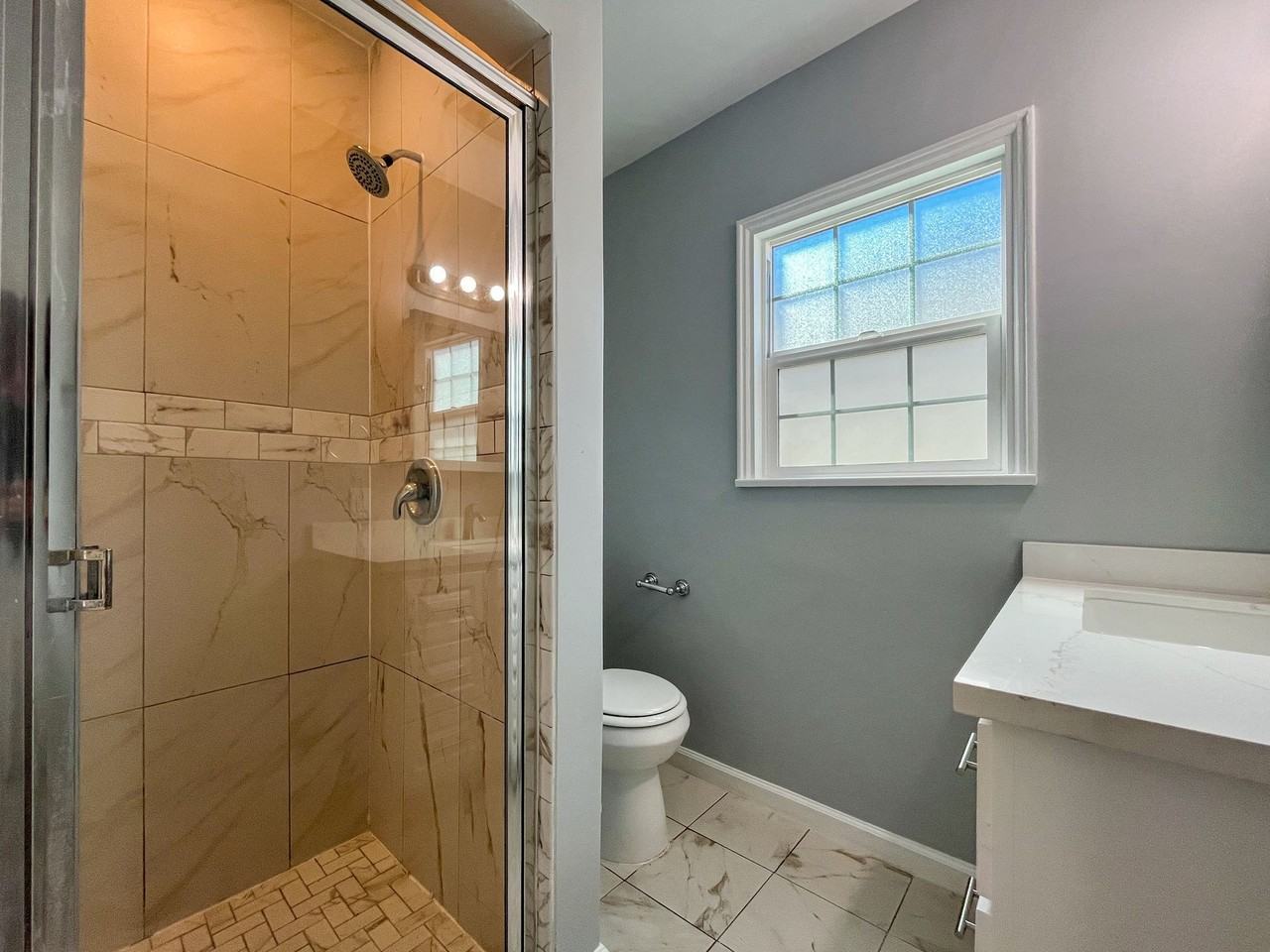 5527 W 118th - Photo 6 of 11