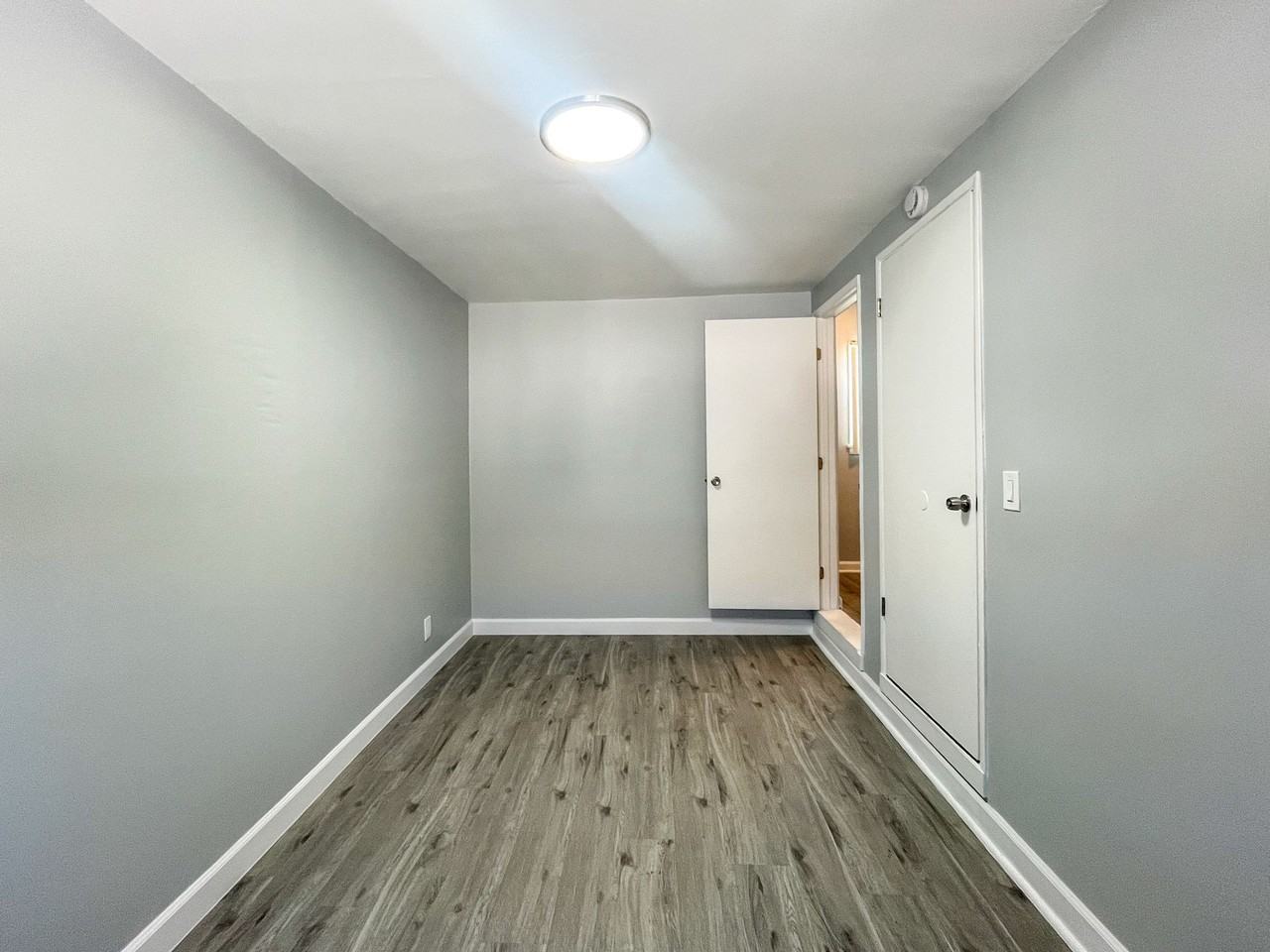 5527 W 118th - Photo 7 of 11