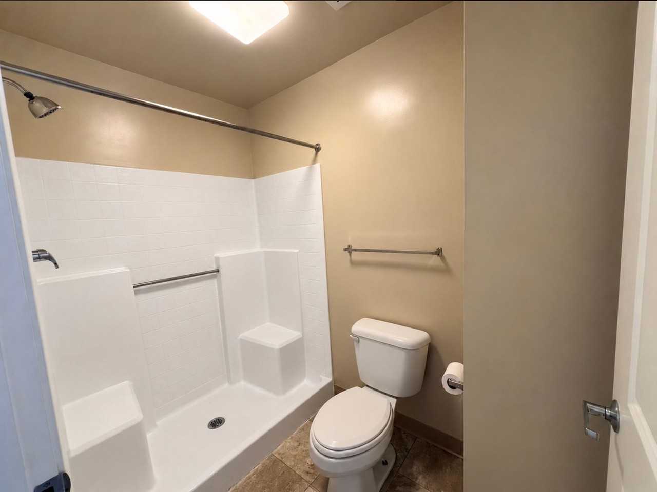 Eaglebrook Apartments - Photo 7 of 20
