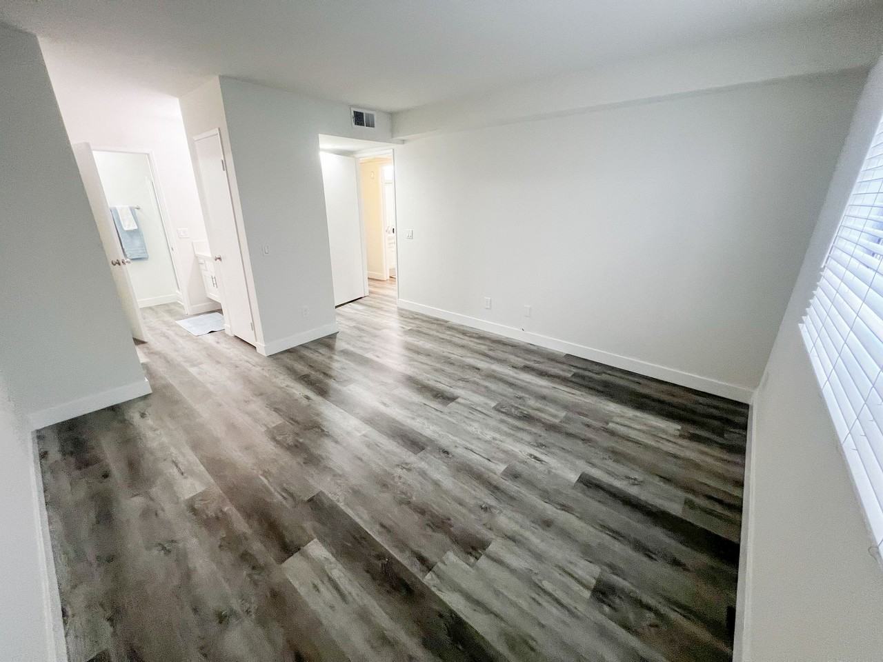 Kerwood Apartments - Photo 7 of 15