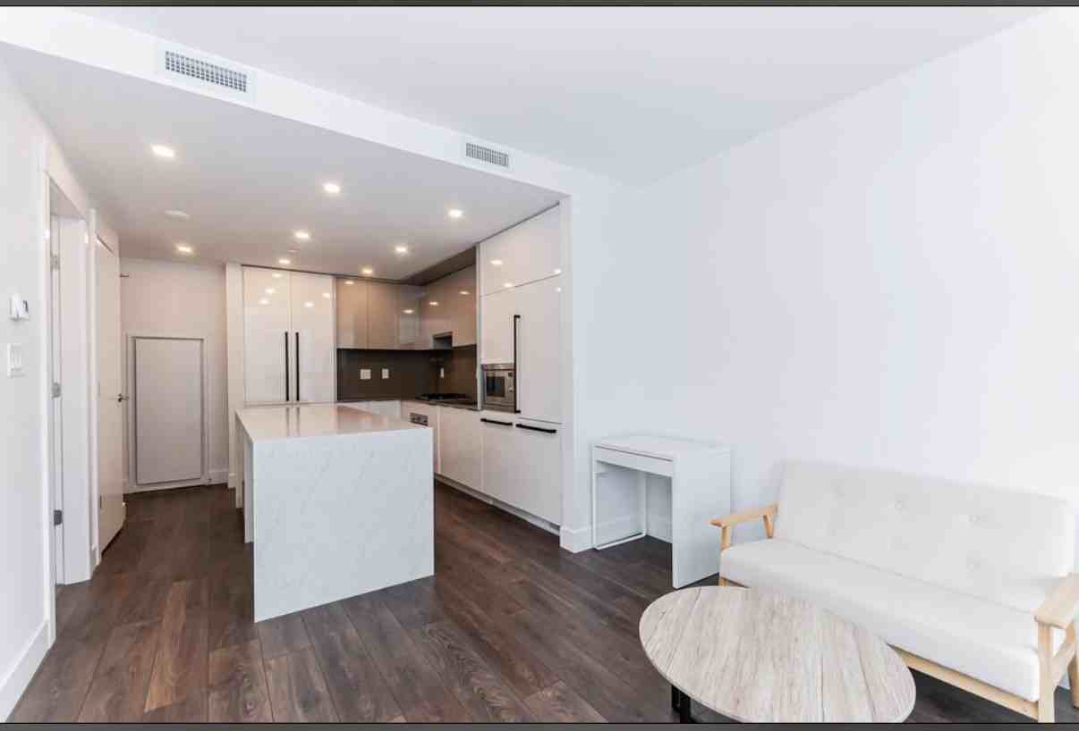 4711 Hazel St - Photo 3 of 18