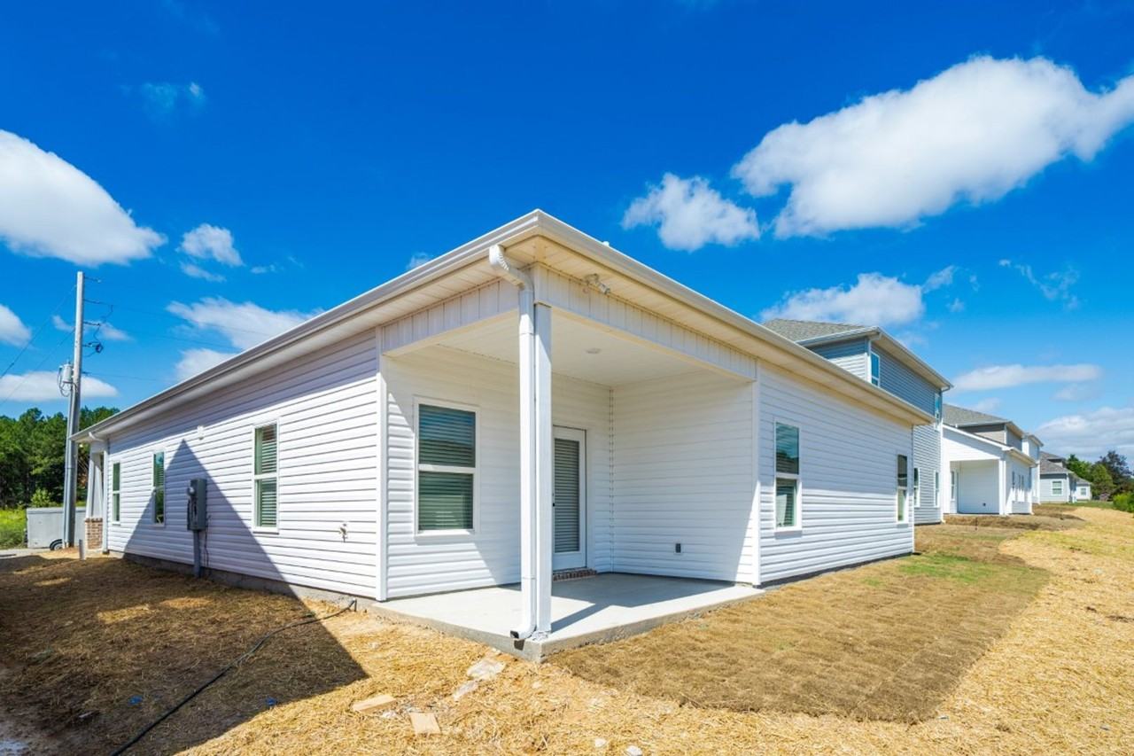 2261 Headrick Rd - Photo 3 of 19