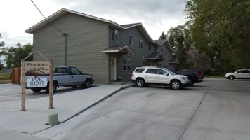 featured image of 418 W Pershing Ave