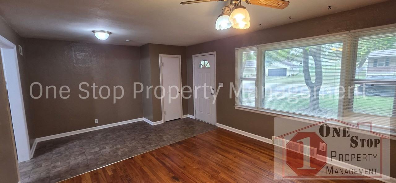 310 Sw 13th St - Photo 4 of 25
