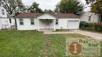 1202 E South Ave - Photo 1 of 1