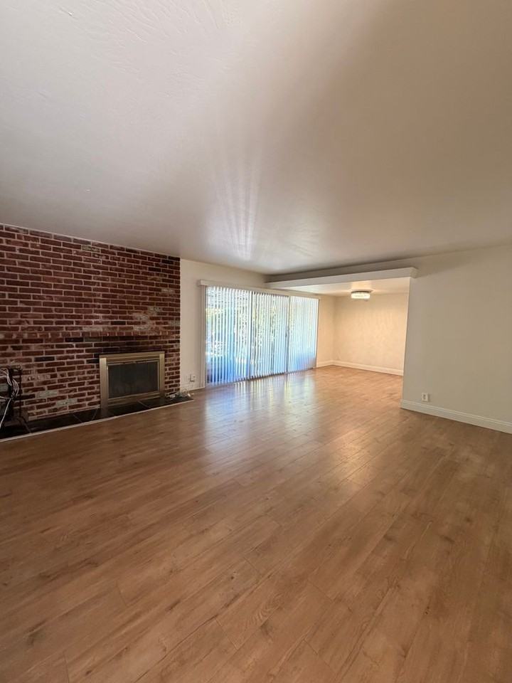 6431 Everest Way - Photo 2 of 15