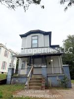 featured image of 515 S 15th St