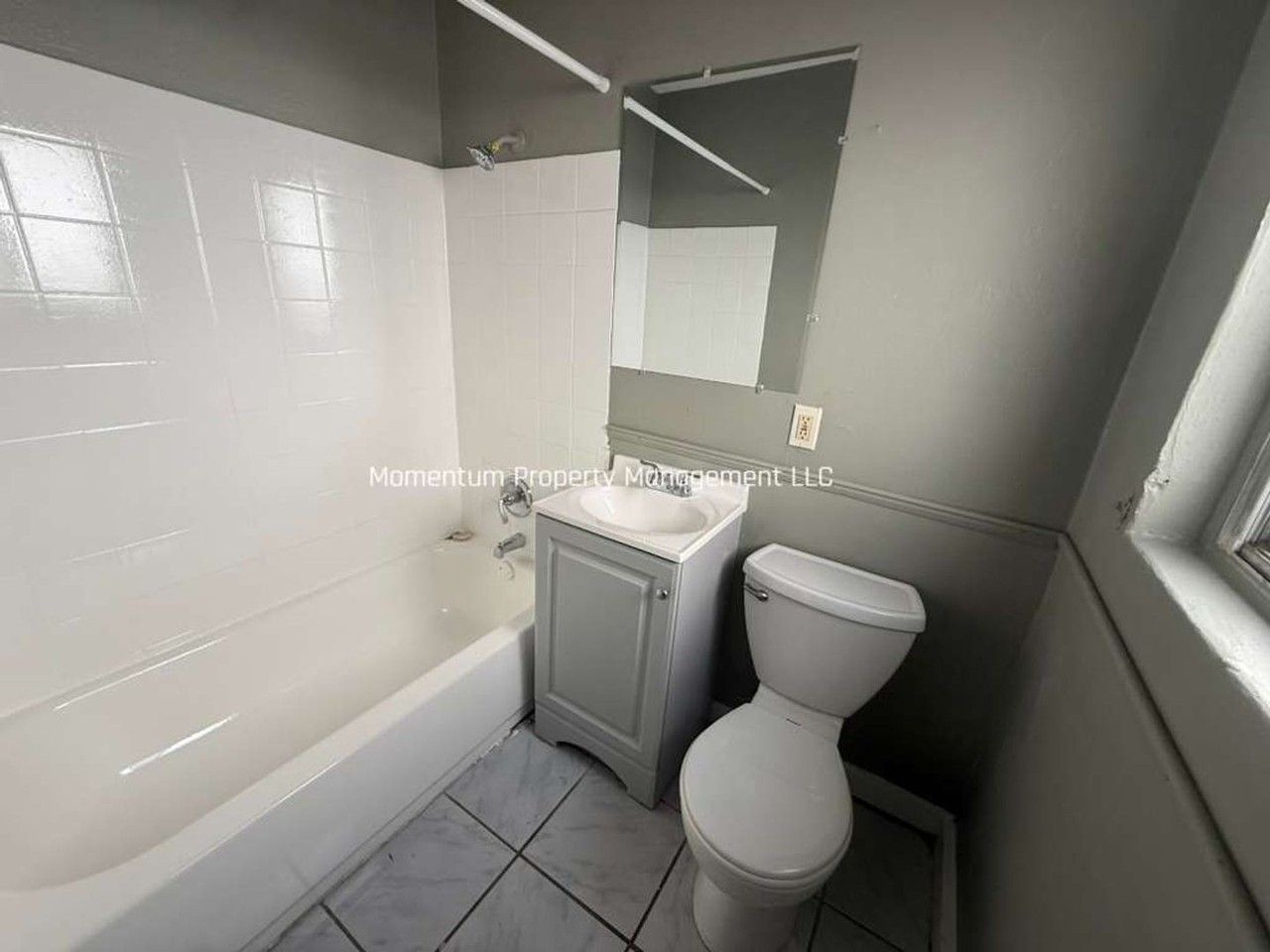 2909 N 17th St - Photo 7 of 9