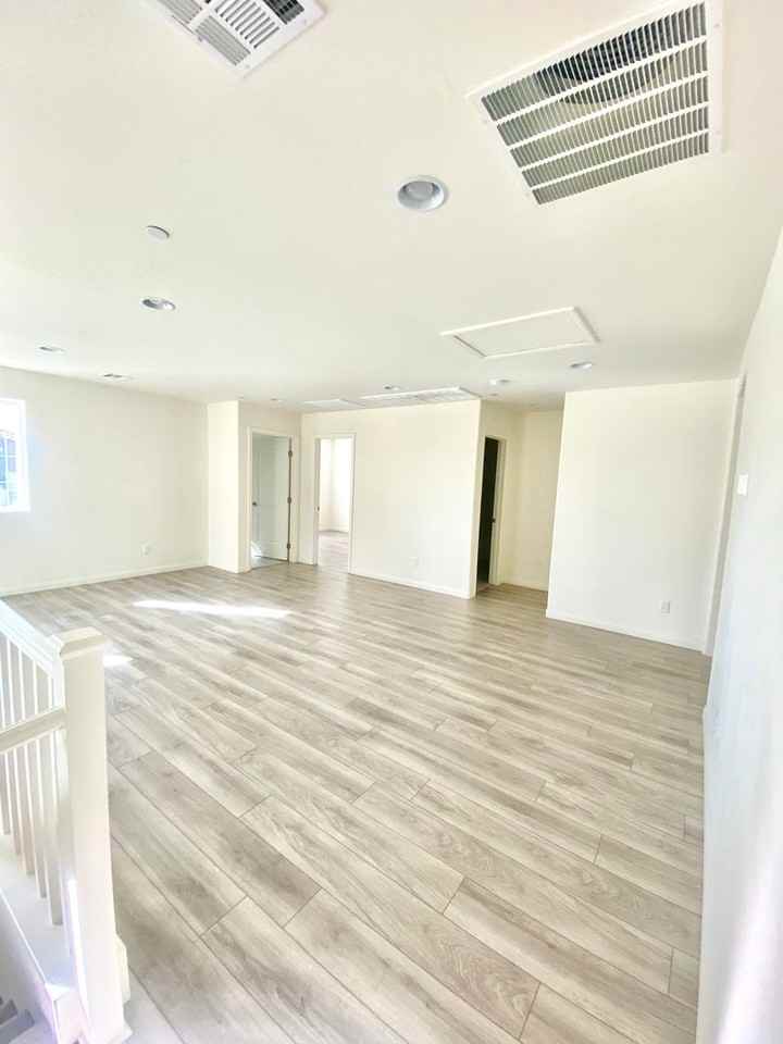 348 Mezzaforte St - Photo 6 of 11