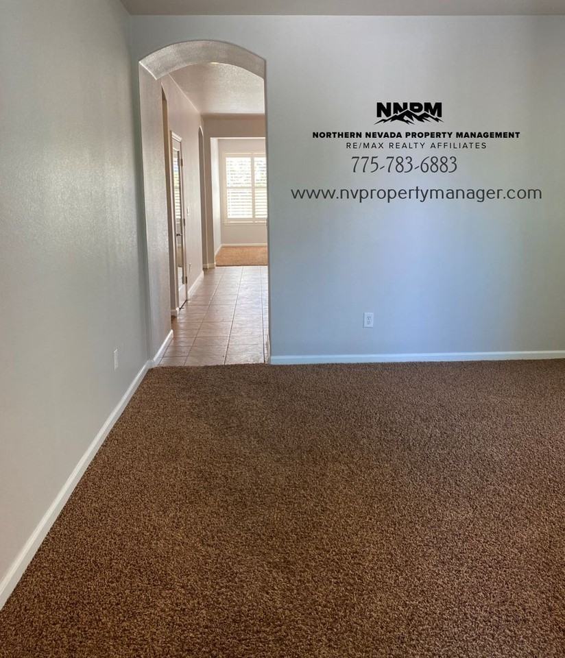 3667 Perseus Dr - Photo 2 of 15