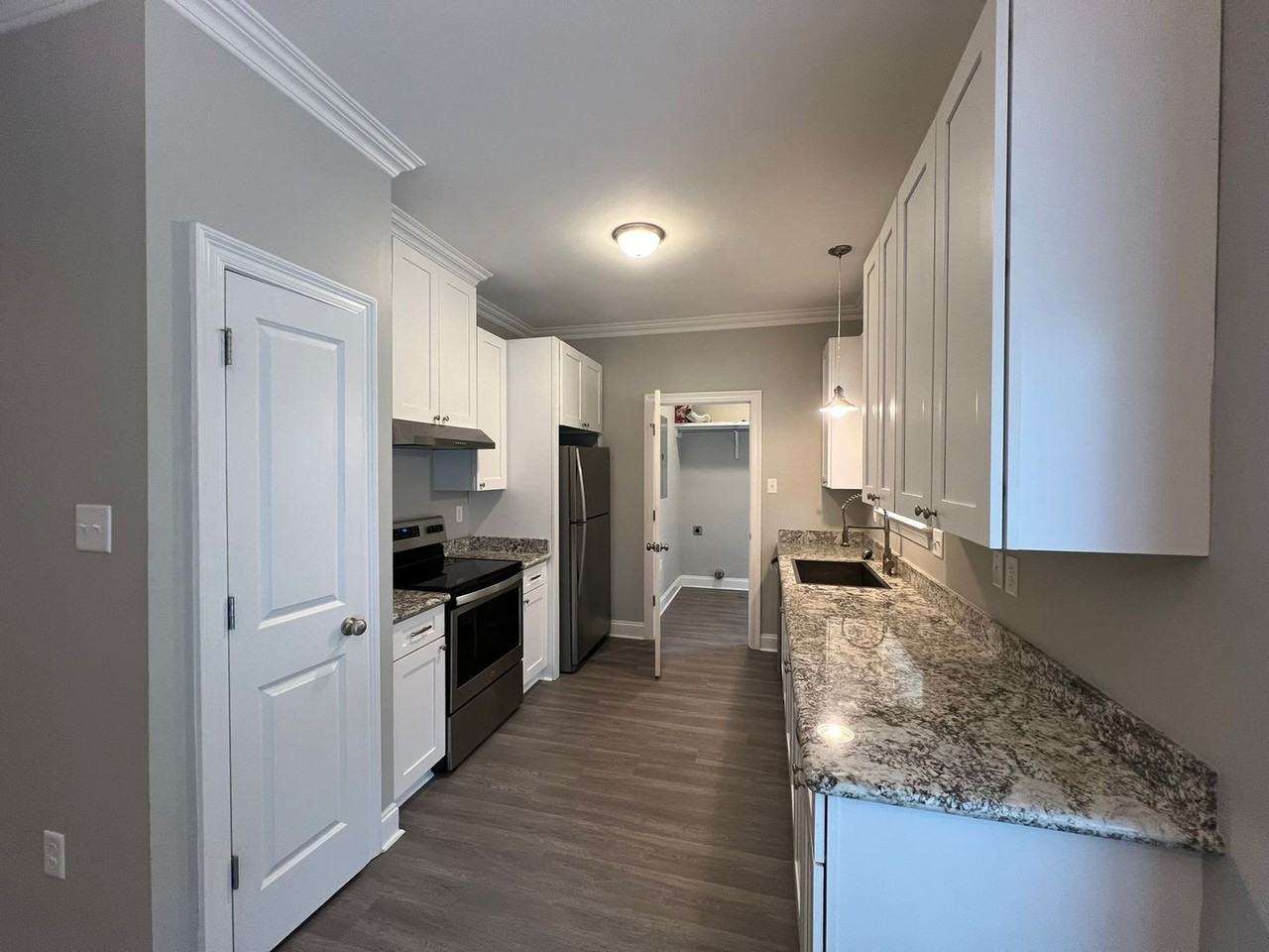 7309 Robinson Dr - Photo 7 of 15