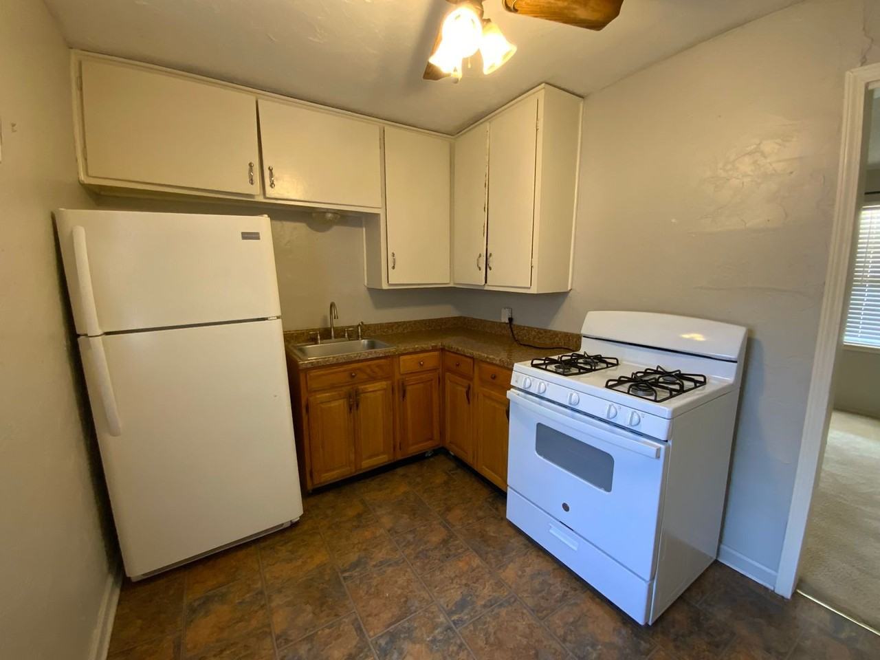 2815 Sw I Ave - Photo 5 of 20