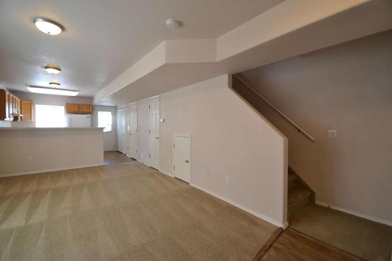7830 Antelope Ridge Pt - Photo 2 of 13