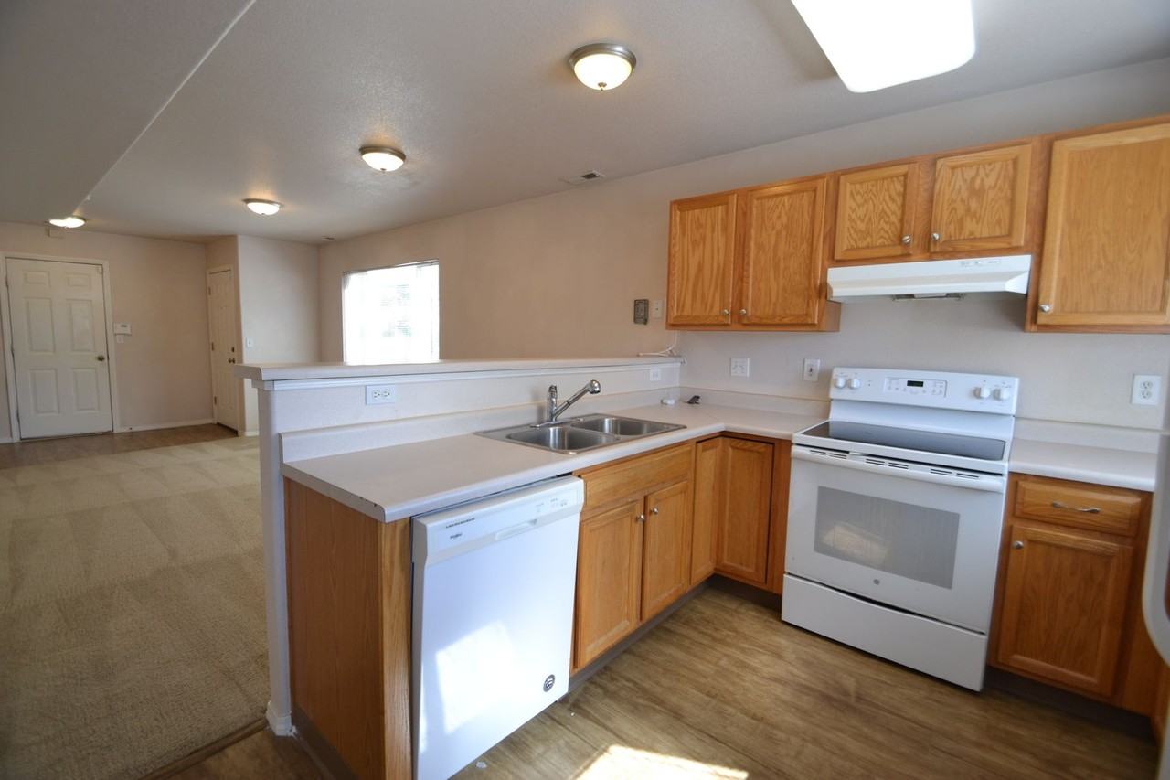 7830 Antelope Ridge Pt - Photo 5 of 13