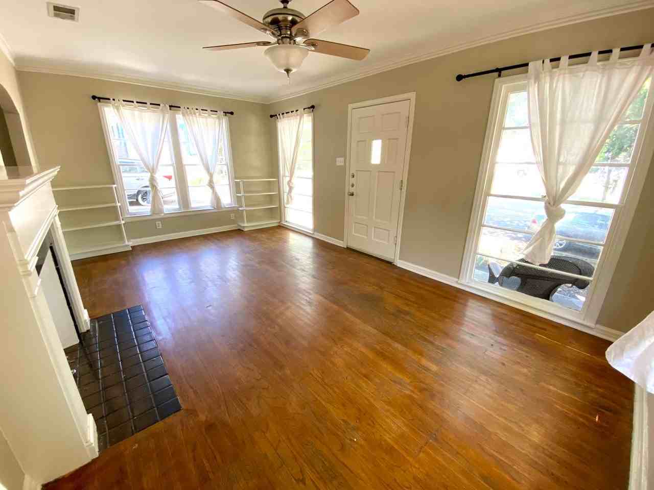 314 W 5th St - Photo 3 of 10