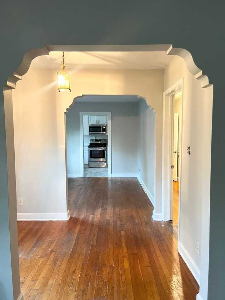 130 Linden Dr - Photo 2 of 16