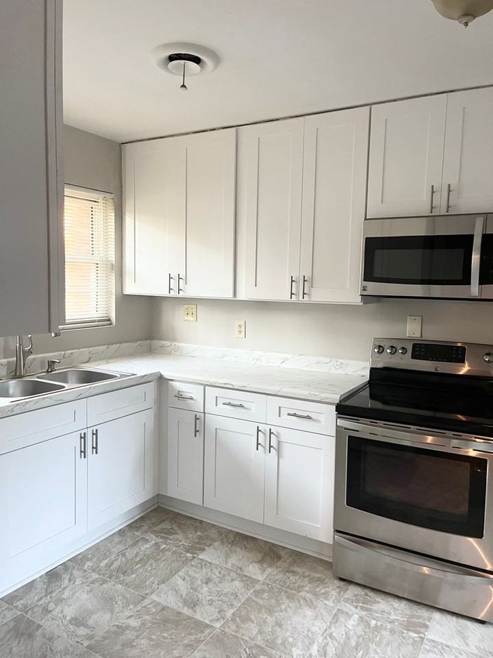 130 Linden Dr - Photo 4 of 16