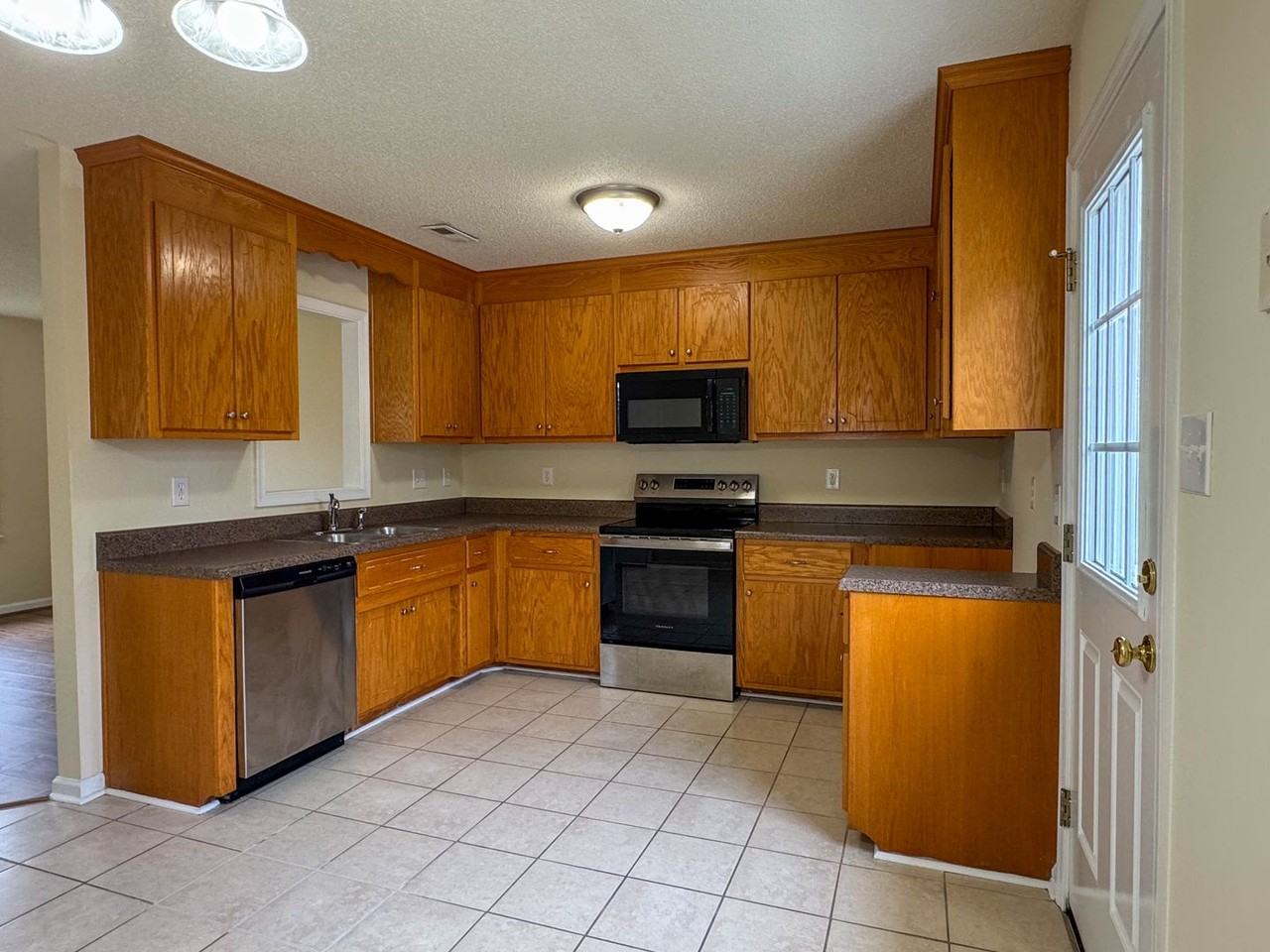 318 S 14th Ave - Photo 7 of 25