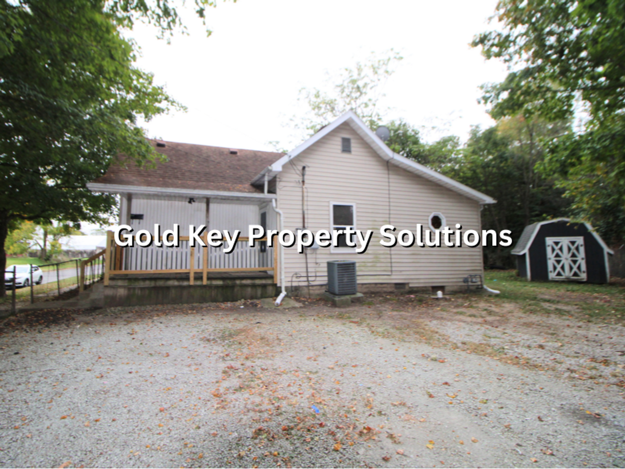 1921 Locust St - Photo 4 of 22