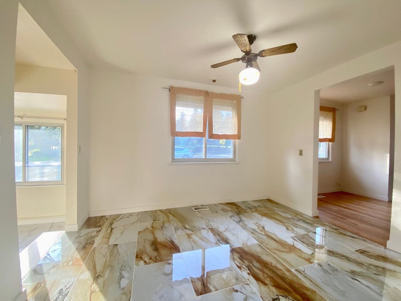 1038 S 129th St - Photo 6 of 28