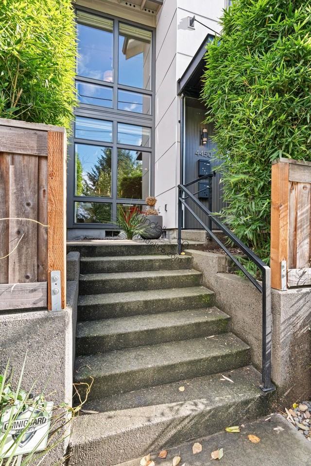 4450 N Michigan Ave - Photo 2 of 19