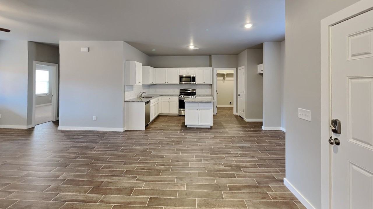 12417 Ride Ave - Photo 6 of 29