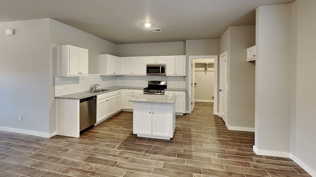 12417 Ride Ave - Photo 7 of 29