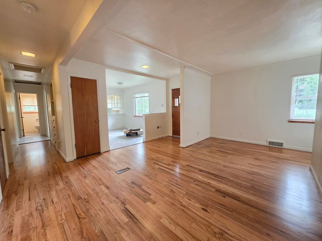 1901 Baseline Rd - Photo 3 of 33