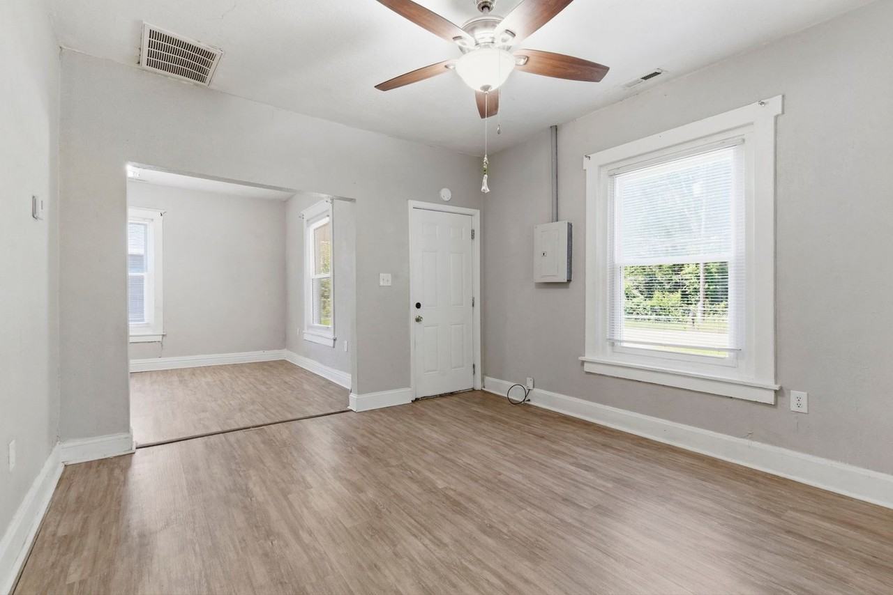 2604 W Calhoun St - Photo 6 of 29