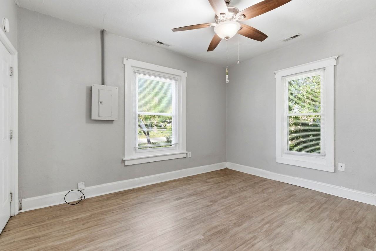 2604 W Calhoun St - Photo 7 of 29