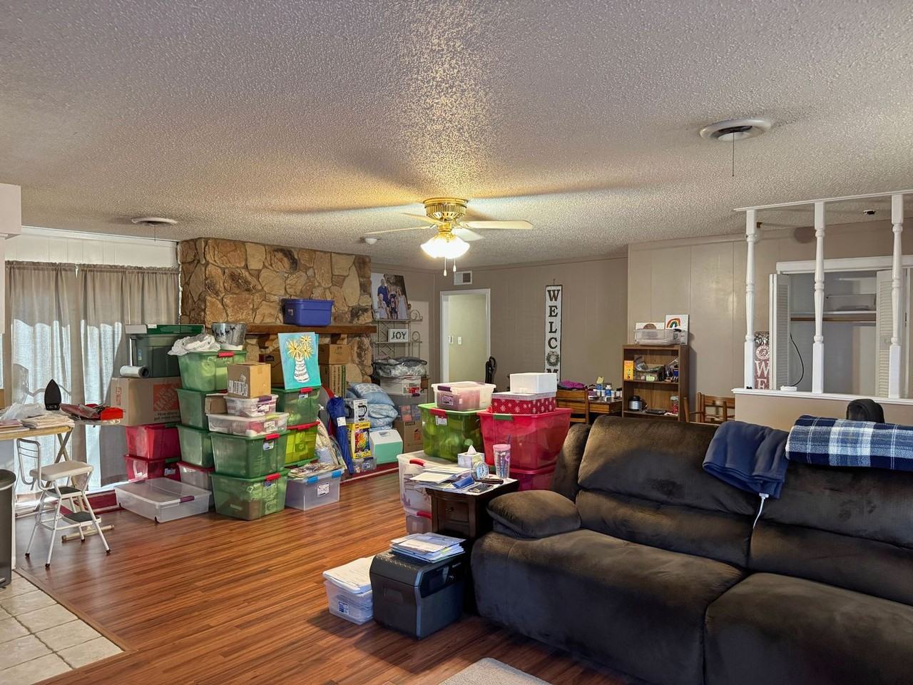 4647 El Capitan Dr - Photo 4 of 20