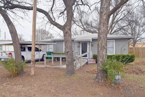 featured image of 402 S Avenue B