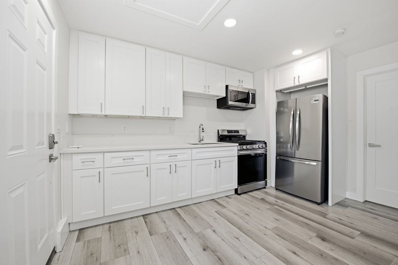 4953 Baja Ct - Photo 2 of 13