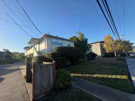 featured image of 90 E 39th Ave