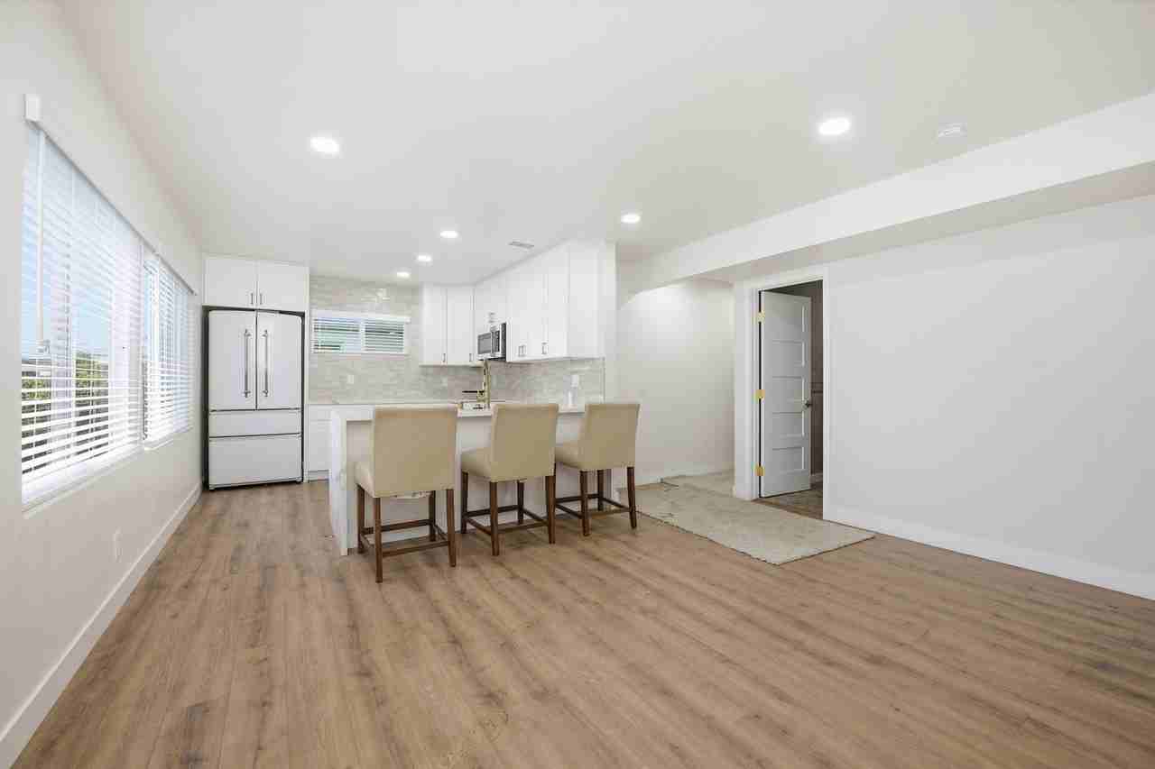 6209 Mesita Dr - Photo 3 of 20