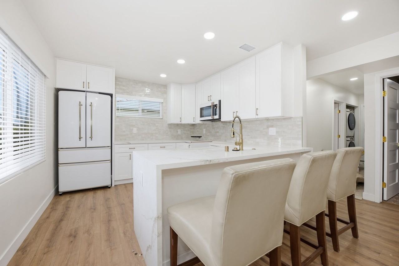 6209 Mesita Dr - Photo 5 of 20