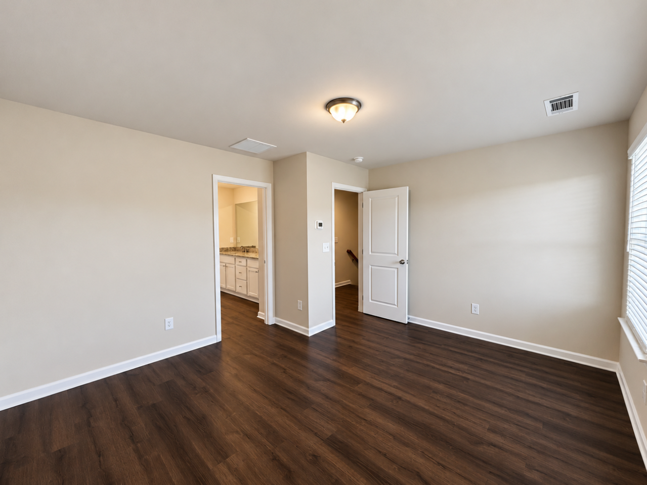 4325A Shawnee Dr - Photo 6 of 12