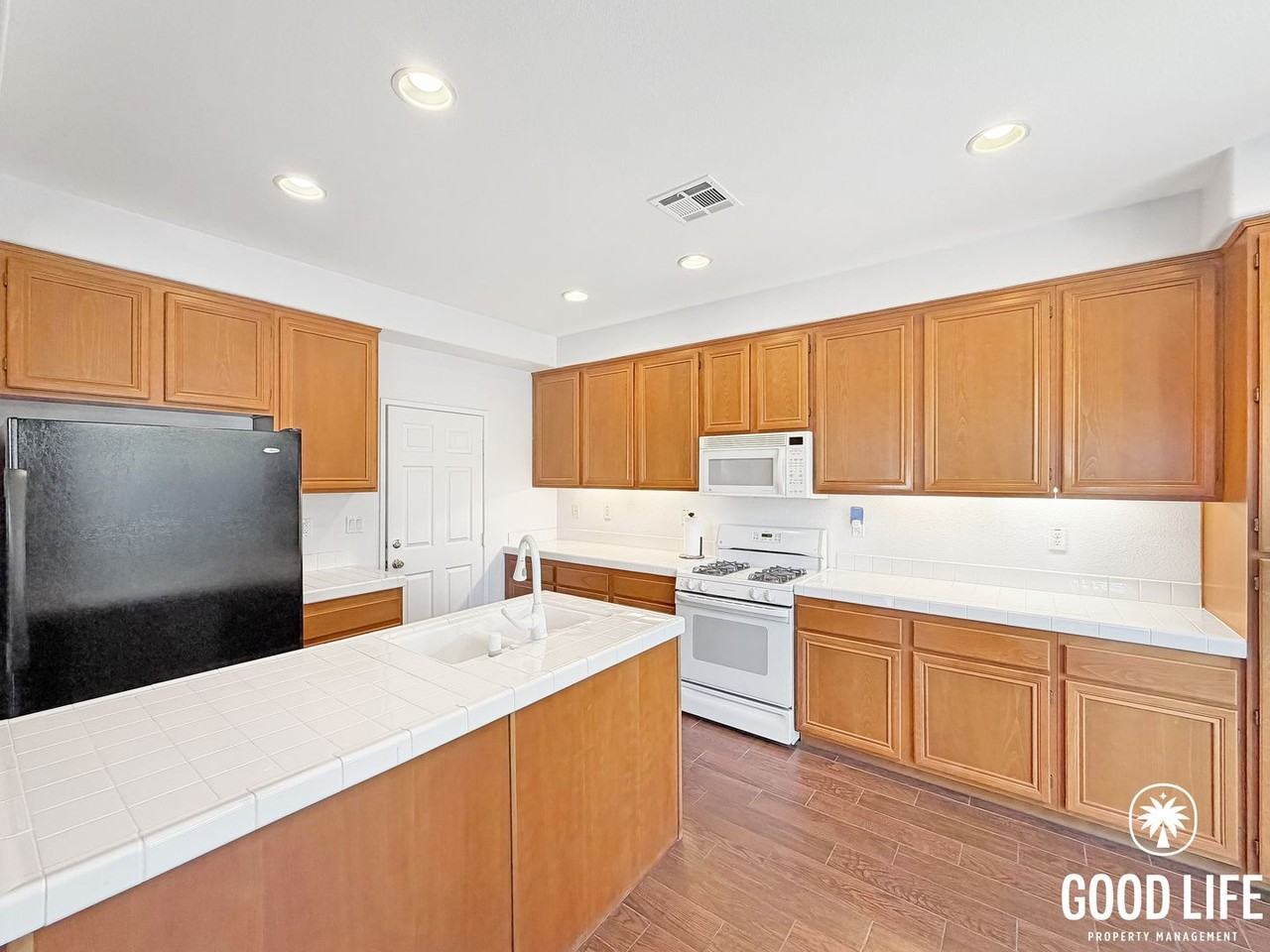 448 Camino Hermoso - Photo 2 of 35