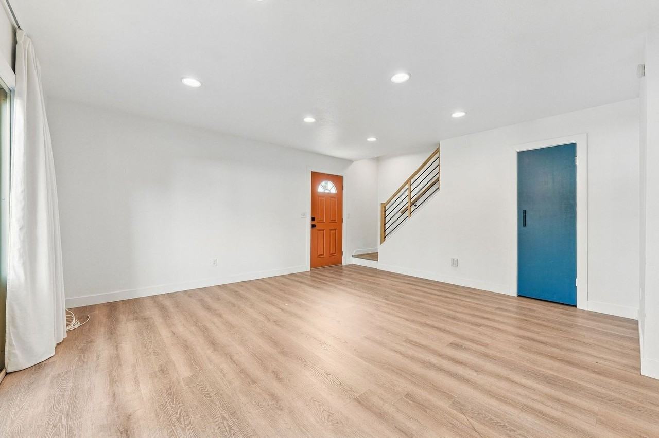 407 N Jeanine Dr #A - Photo 3 of 12