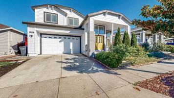 featured image of 8112 Luisa Way